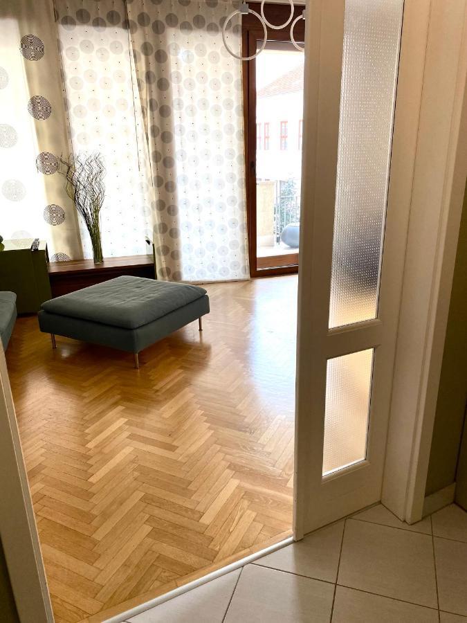 Budapest Heart By Gozsdu Apartment Kültér fotó